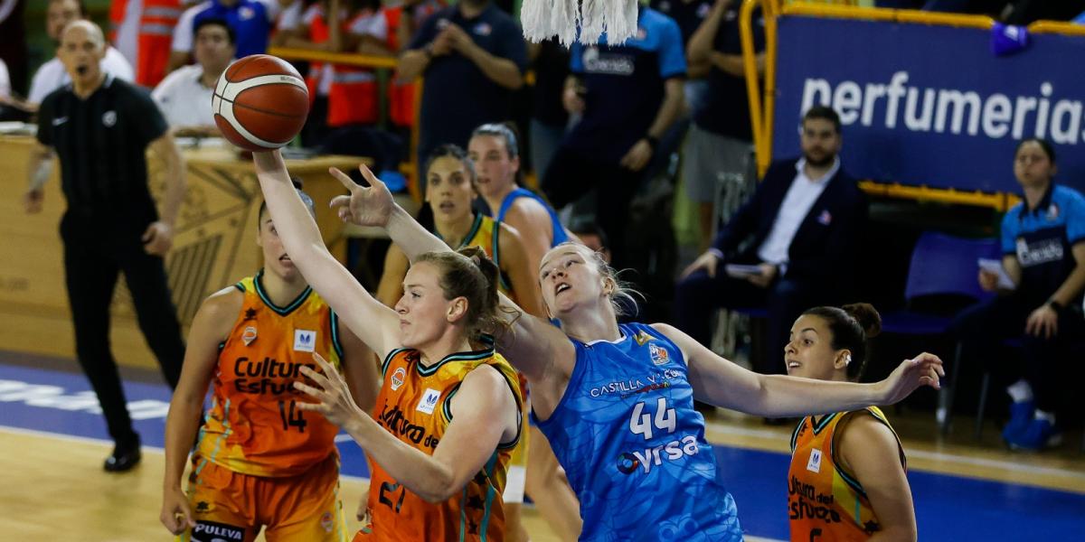 69-81: Valencia saca al final el carácter campeón