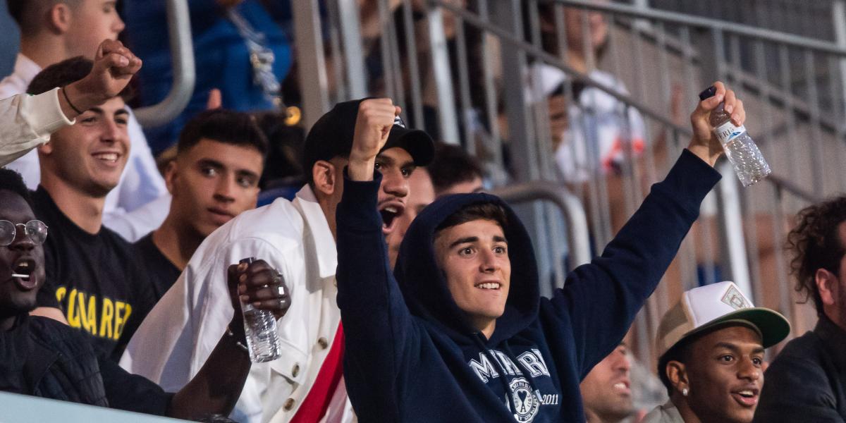 Medio primer equipo vibra con el Barça Atlètic ante el Castilla de Raúl