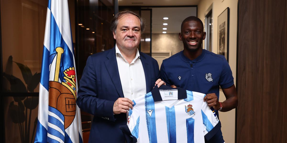 Traoré se estrena como txuri urdin con Mali este domingo