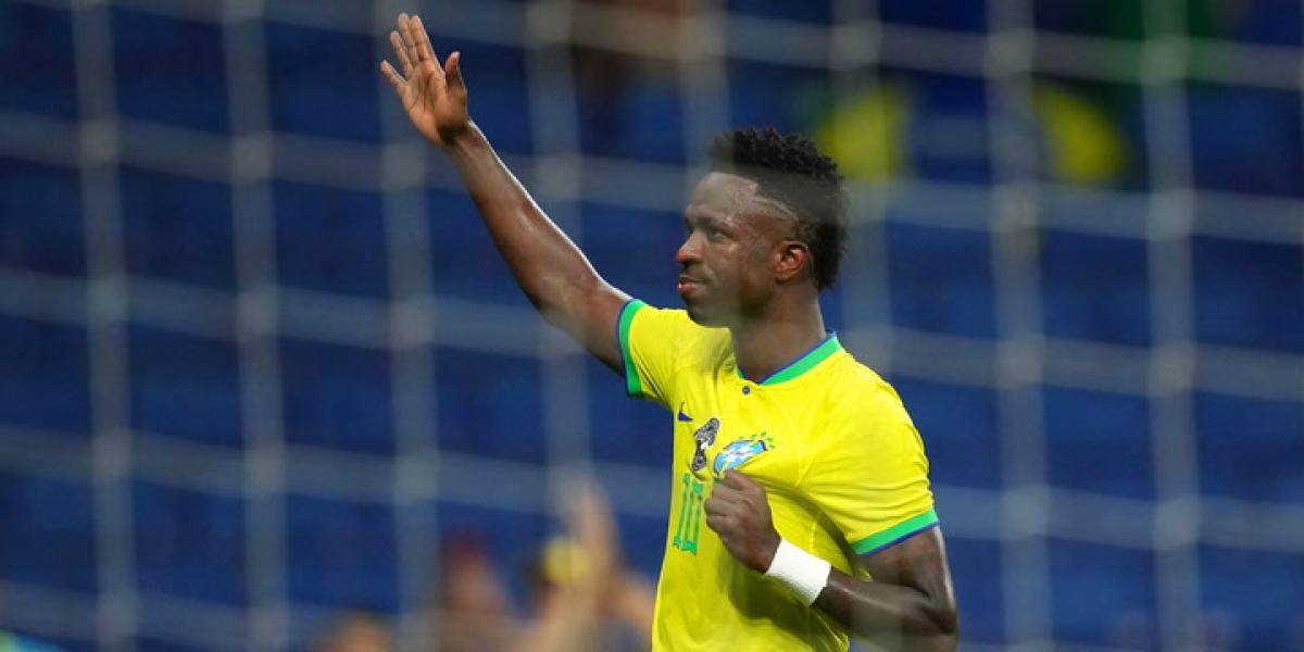 Partidos de fútbol de hoy por TV: horario y dónde ver