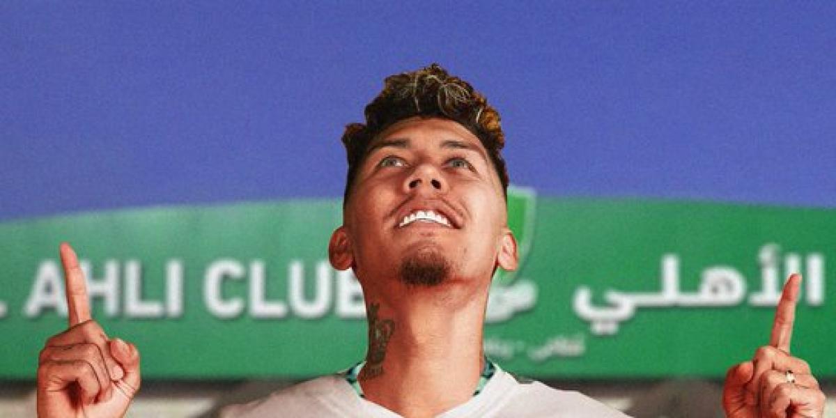 Oficial: Firmino, jugador del Al Ahli