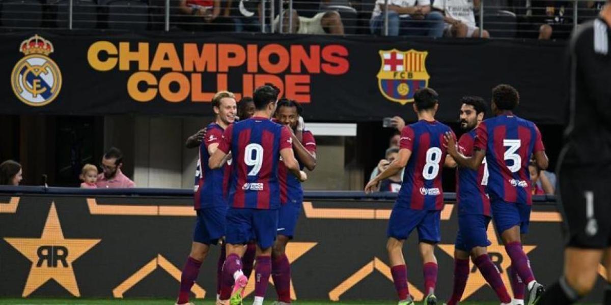 Romeu y de Jong brillan como pareja en el centro del campo