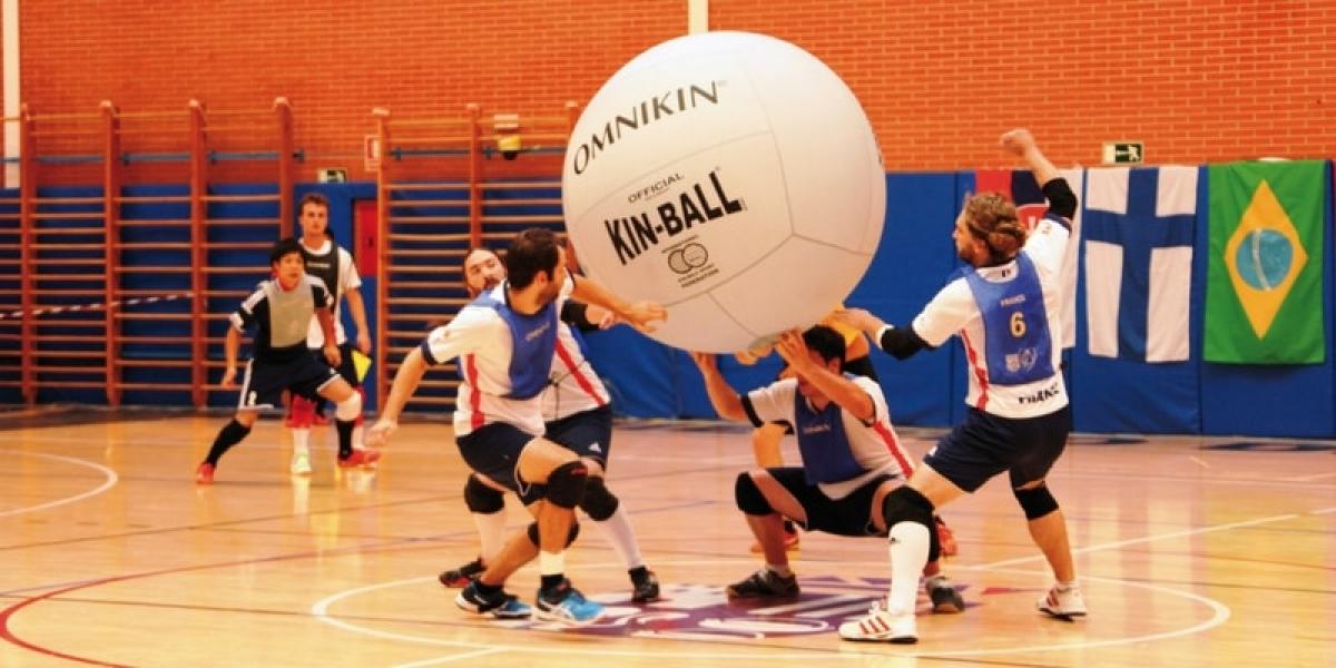 El juego que suma puntos sin participar