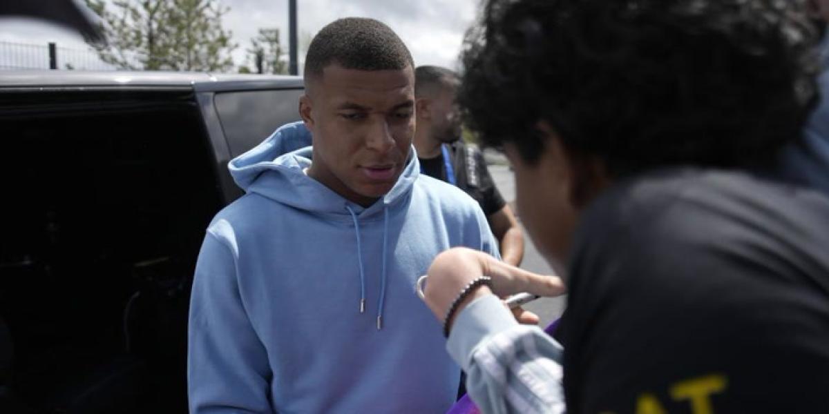 A Mbappé se le abre otra puerta de salida