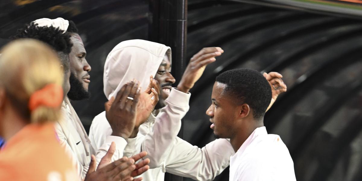 Ansu Fati pica mucho mejor que El mosquito Dembélé