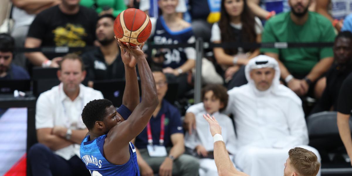 108-86: Estados Unidos vence a Grecia y sigue invicta en preparación