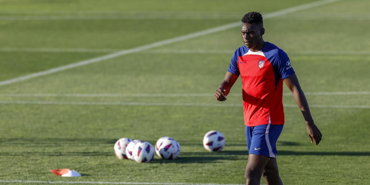 Samu Omorodion trabajó a las órdenes de Simeone