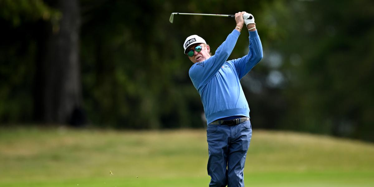 Jiménez, camino de los 60 años, firma 65 golpes en la élite