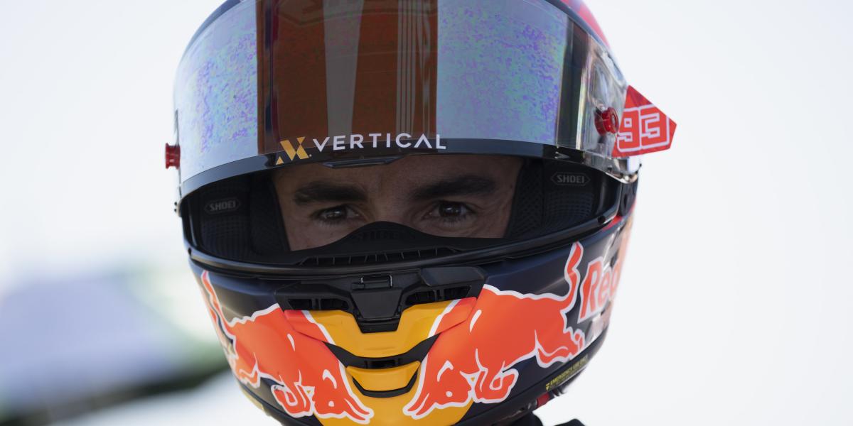 Lorenzo pregunta sin tapujos a Márquez dónde correrá en 2024