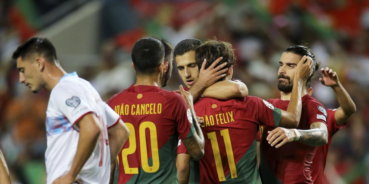 Portugal vuelve a los entrenamientos a un triunfo del pase a la Eurocopa