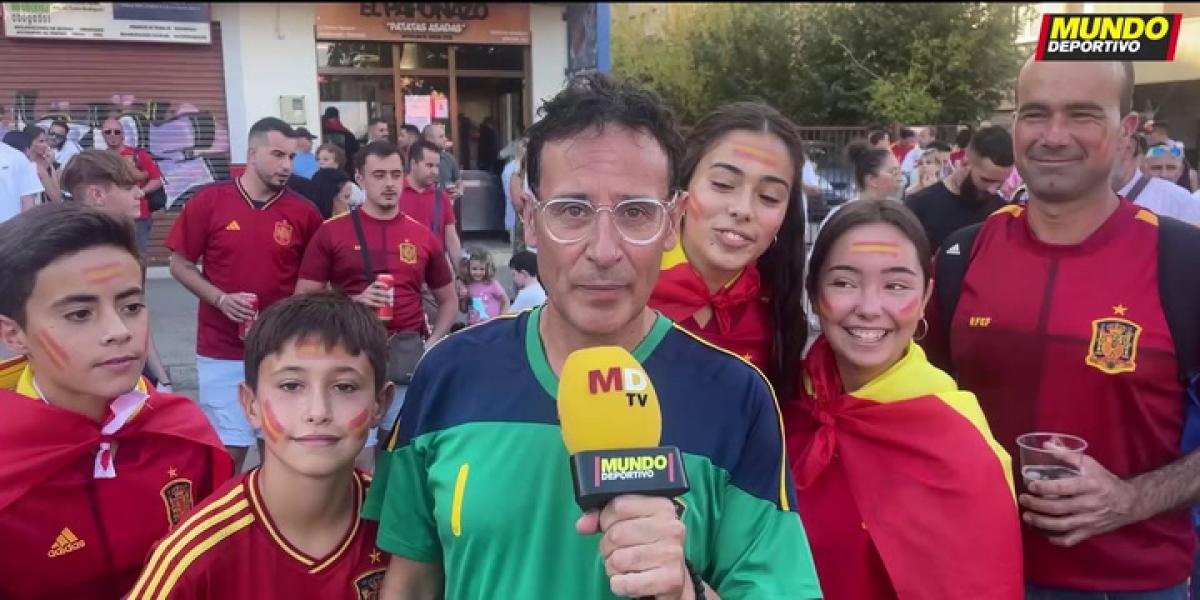 Así vive la afición española la previa del partido en Granada