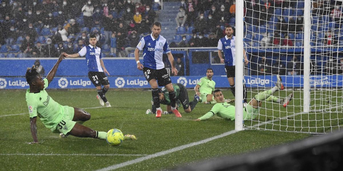 El doble reto del Athletic en Mendizorrotza
