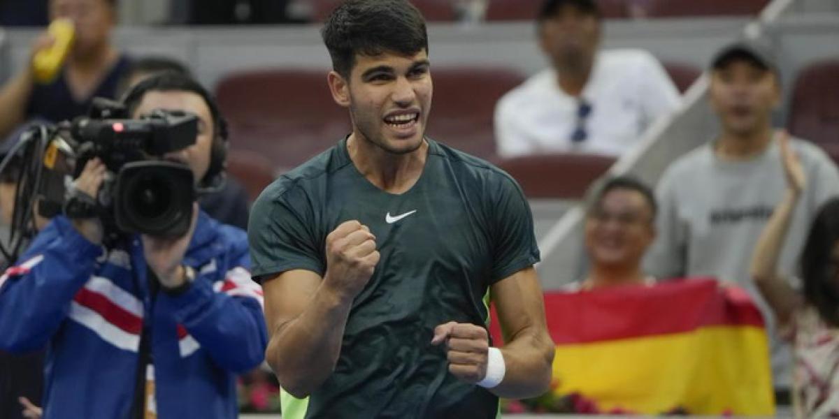 Asombroso Alcaraz llegando a semifinales de Pekín