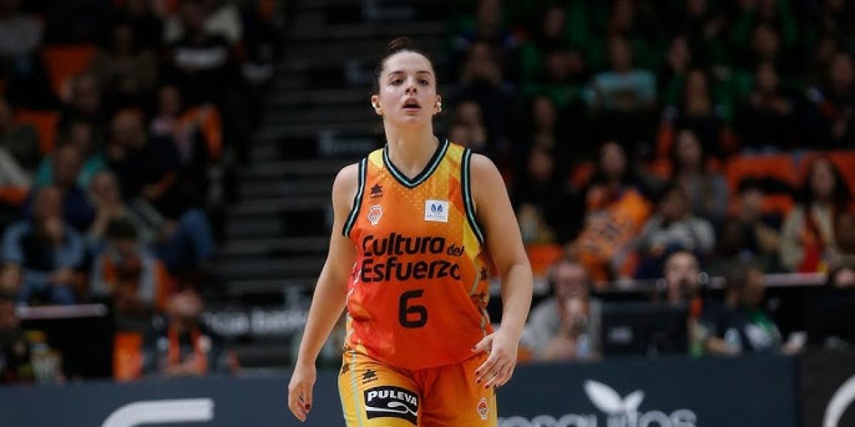 El Valencia apuntala el futuro con Fam y Buenavida