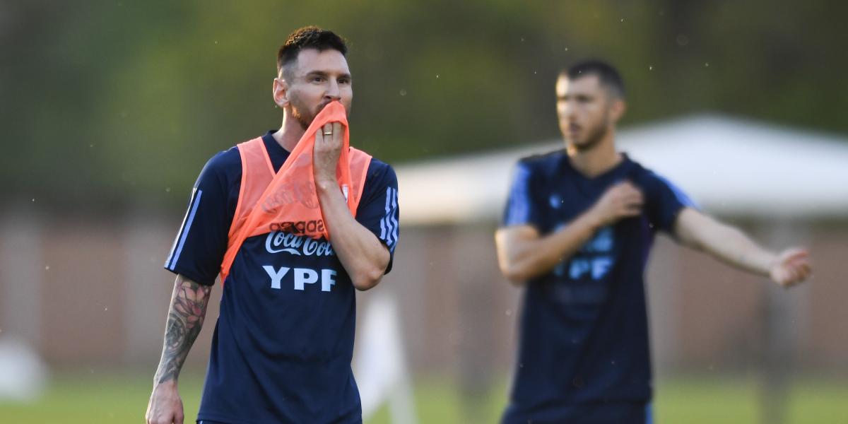 Argentina recupera a Messi y va por Paraguay