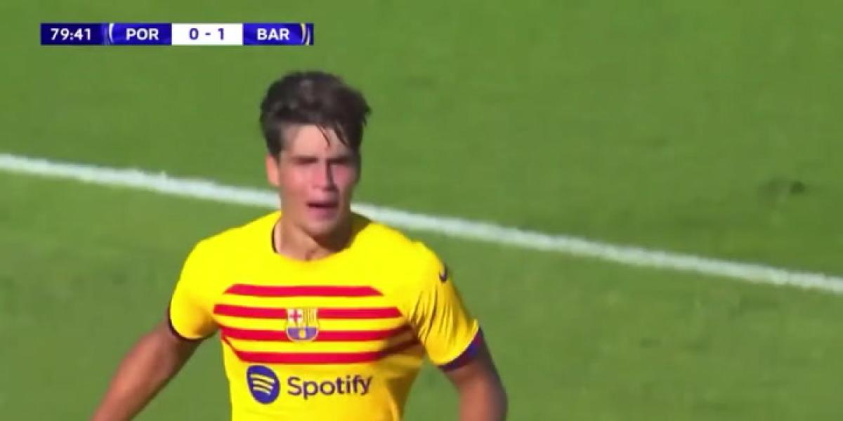 El golazo de Marc Guiu en la Youth League