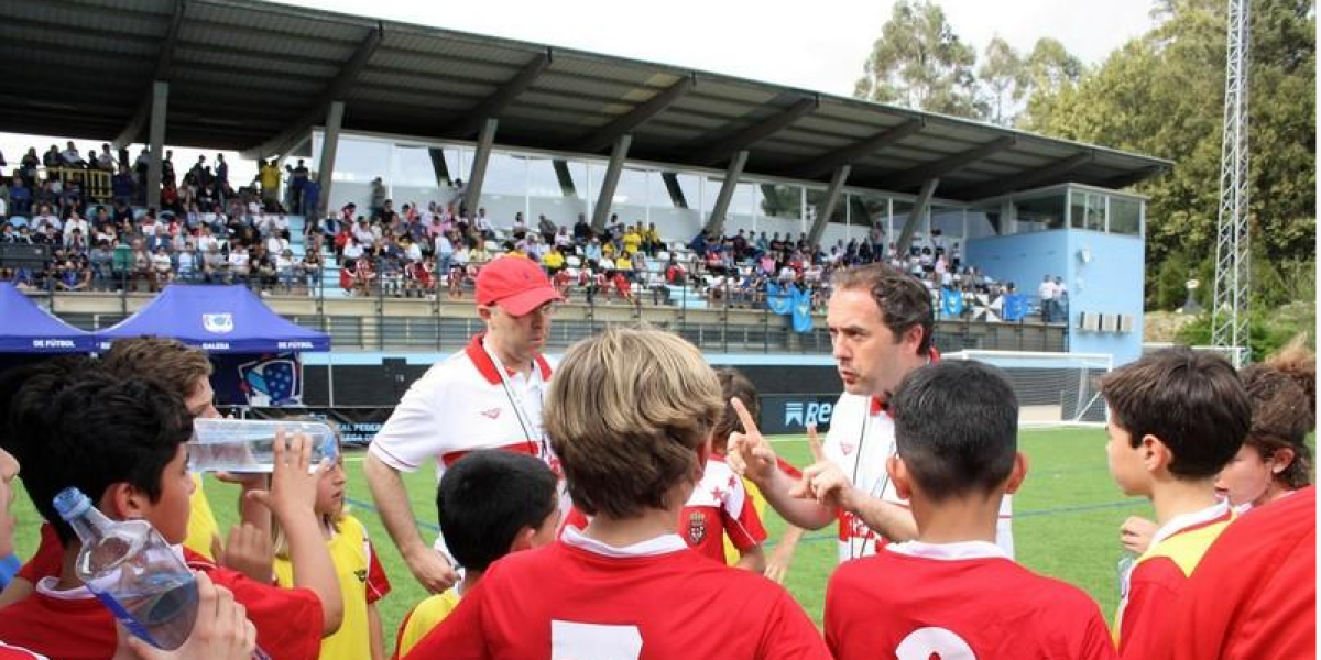 En alevines, el único que vi al nivel táctico de Barrios fue a Rodrigo Hernández