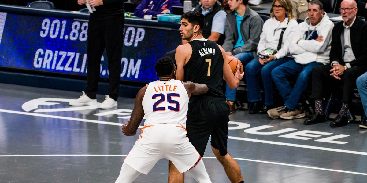 Santi Aldama sigue a lo suyo: titular y gran partido en otra derrota de los Grizzlies