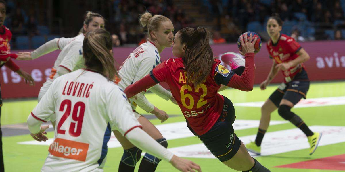 Las 17 Guerreras elegidas por Ambros Martín para el Mundial