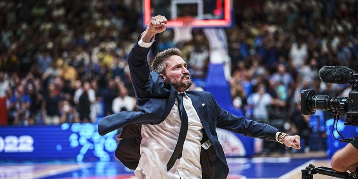 Pozzecco revela el emotivo amuleto de la buena suerte de Italia en el Eurobasket