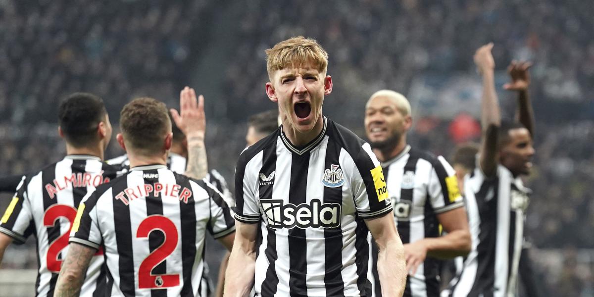 1-0: El Newcastle anula al United y le devuelve a la realidad