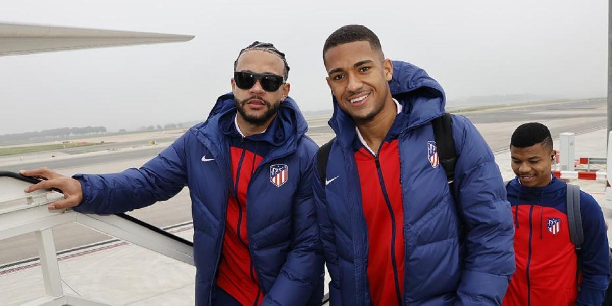 El Atlético llegó a Barcelona con la ilusión por bandera