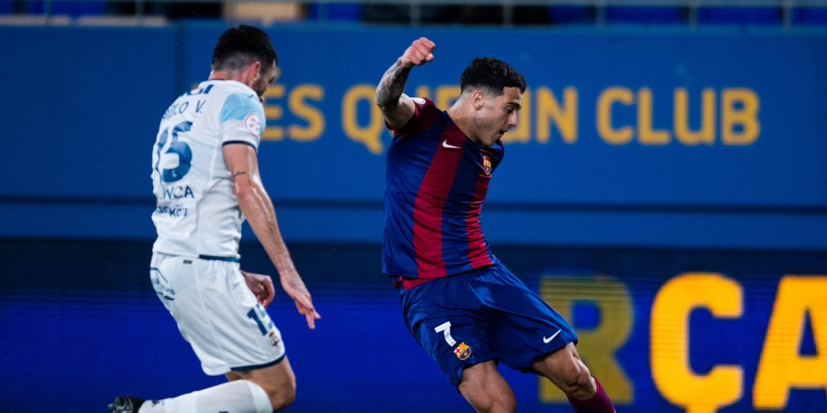 1-2: El Barça Atlètic pincha contra el Deportivo en el añadido y se aleja del liderato