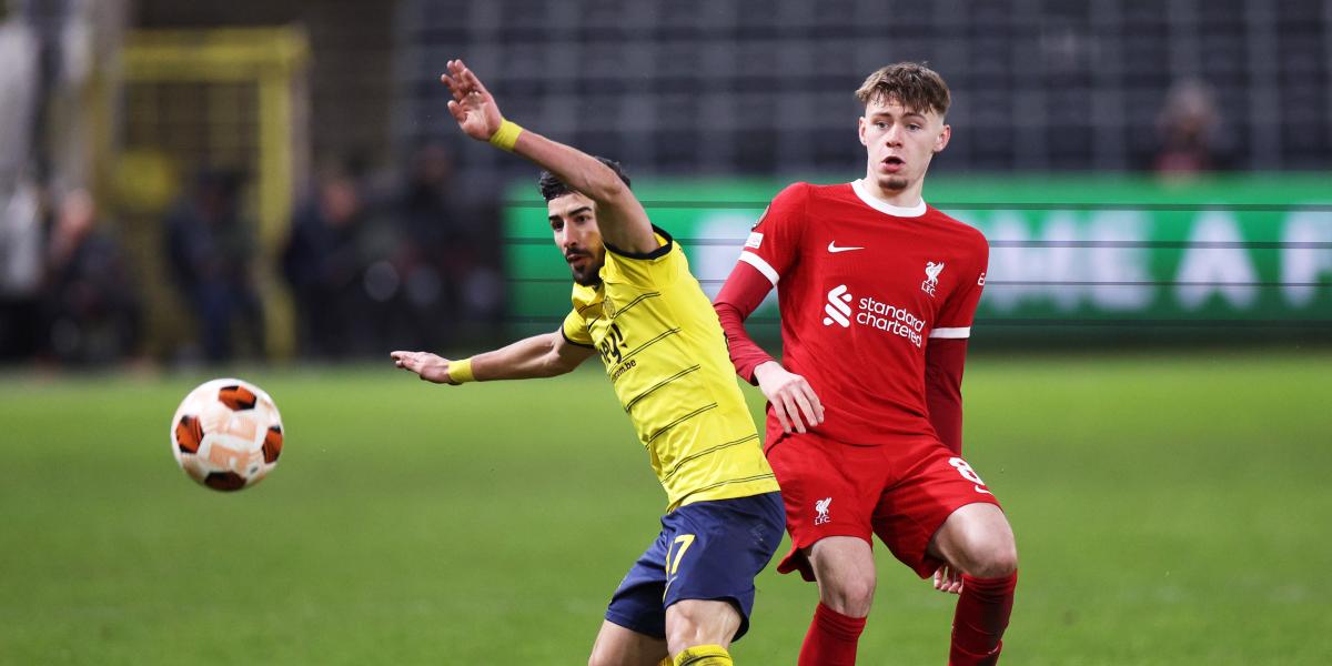 2-1: El Liverpool, con sus jóvenes, otro que cae en Bélgica