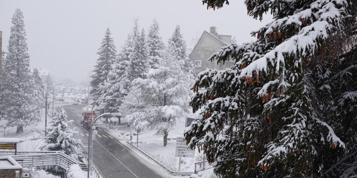 ¿Cuál es la situación actual de las estaciones de esquí en España?