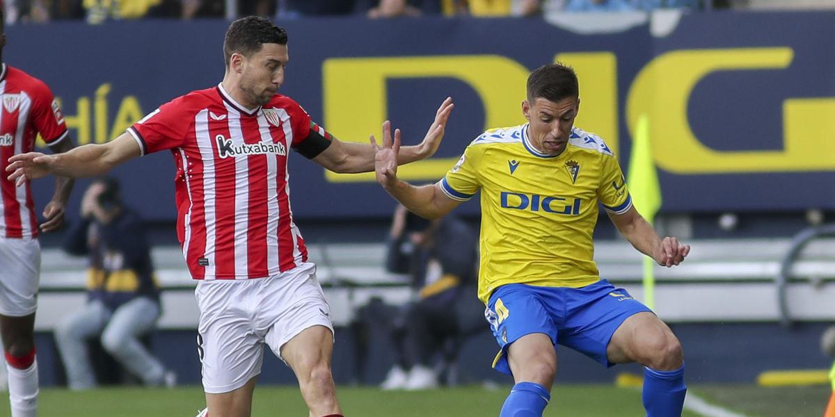 La Champions se distancia a dos puntos