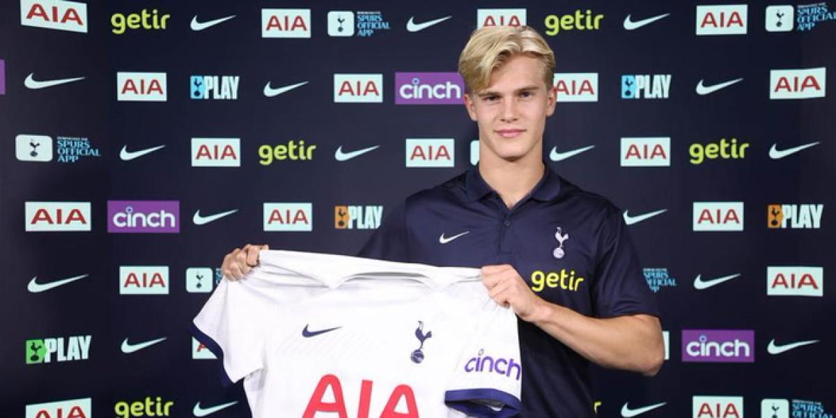 Lucas Bergvall, nuevo jugador del Tottenham Hotspurs
