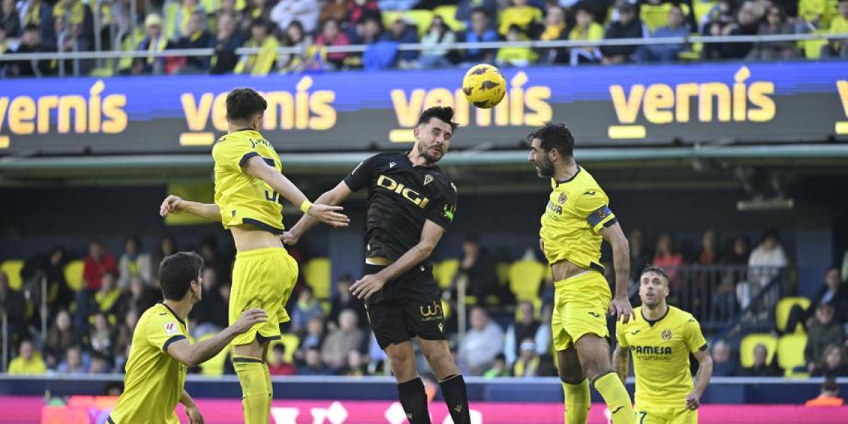 Empate que no saca de pobre ni a Villarreal ni a Cádiz