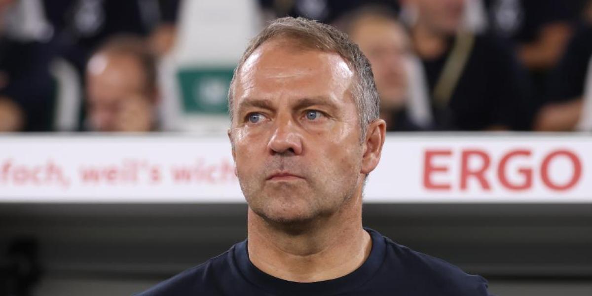 El entorno de Flick y el Barça niegan una reunión por el entrenador alemán