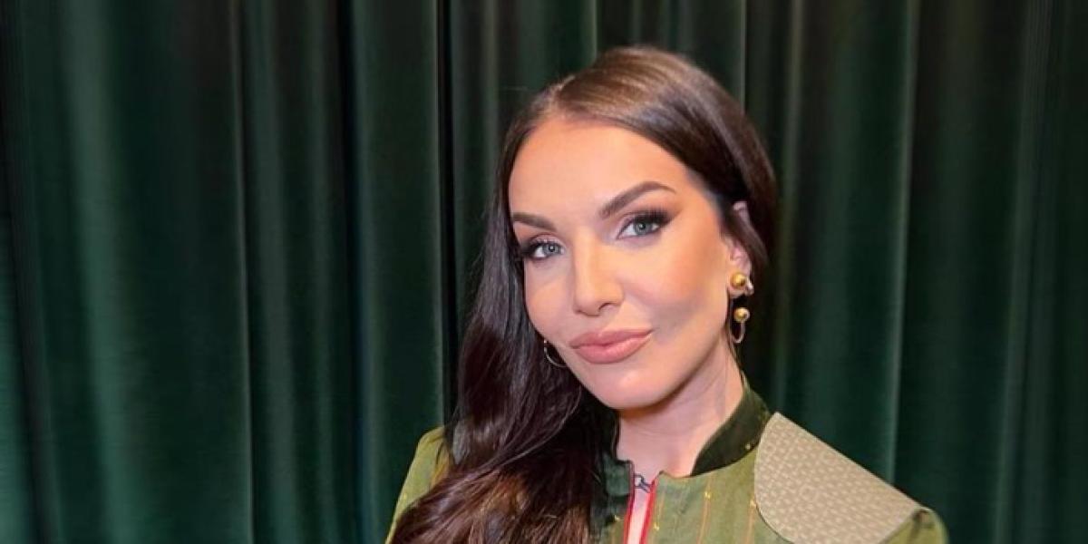 Así fue la polémica actuación de Inés Hernand con Pedro Sánchez en la Gala de los Premios Goya