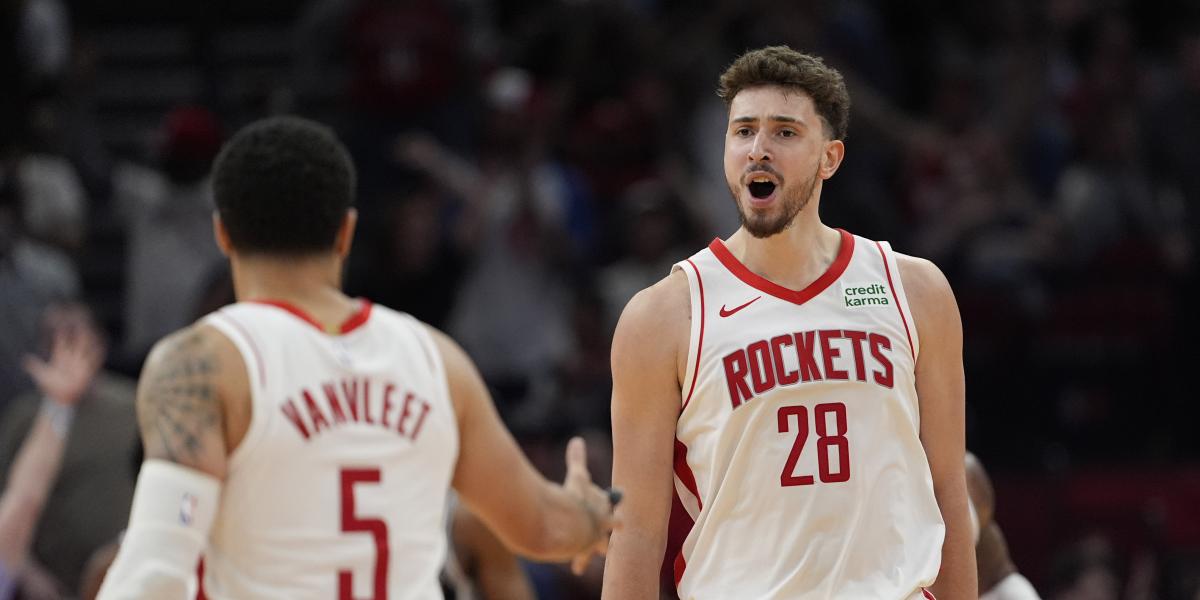 Sengun se pone las botas frente Wembanyama y logra su mejor partido