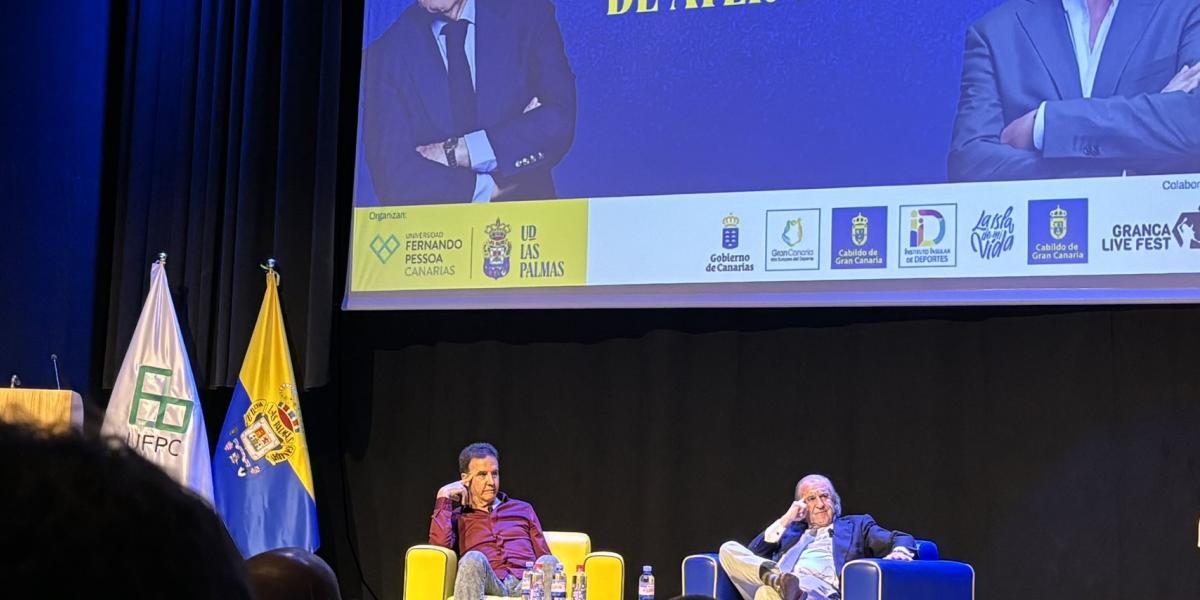 El acto de contrición de García y De la Morena ante estudiantes de Periodismo