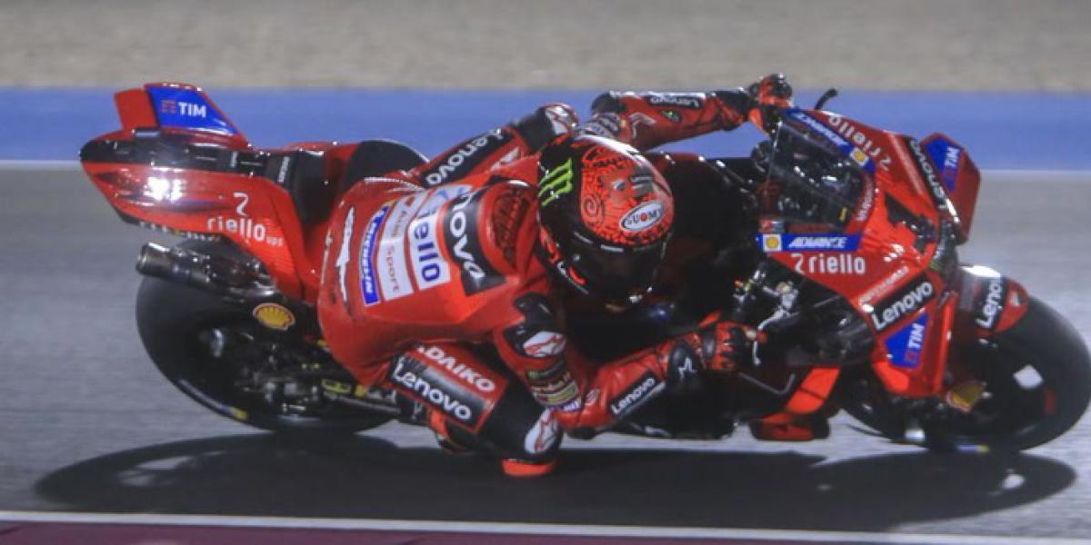 Bagnaia se apropia de la carrera y el liderato; Marc Márquez de un 4º y Acosta pone el show