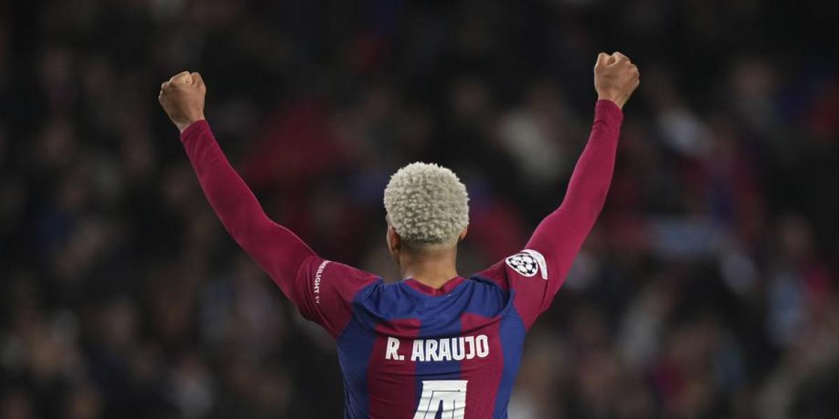 El claro mensaje de Araujo sobre su renovación con el Barça: Depende del club