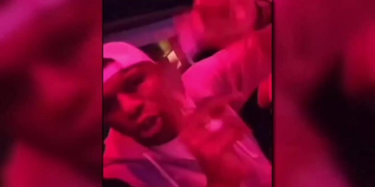 ¡Escándalo en la selección de fútbol de Ecuador! Escapada a un club de striptease y un menor implicado