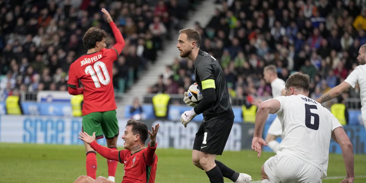 Oblak se impuso a Joao Félix y Cristiano