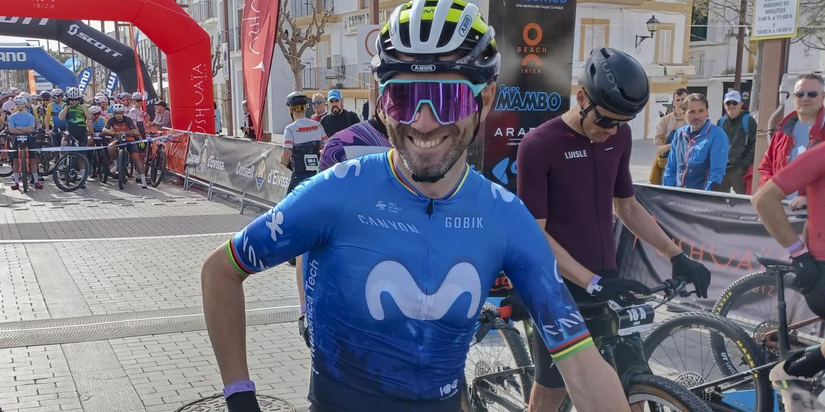 Alejandro Valverde vuelve a competir en Ecuador