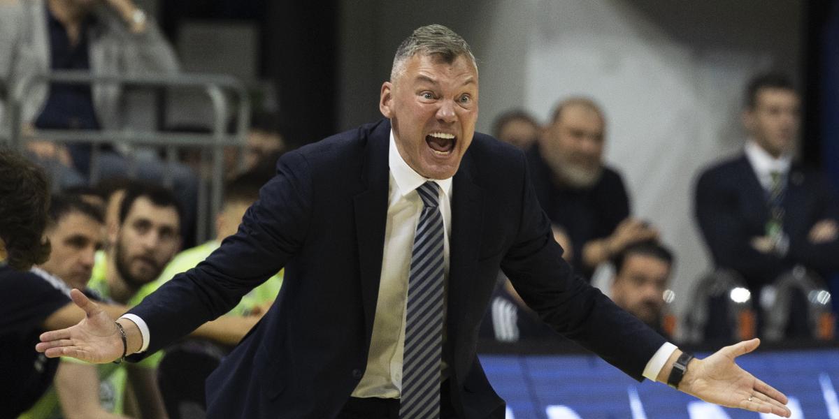 Palo de Jasikevicius a Hayes-Davis tras su récord en la Euroliga: Tenemos que hablar