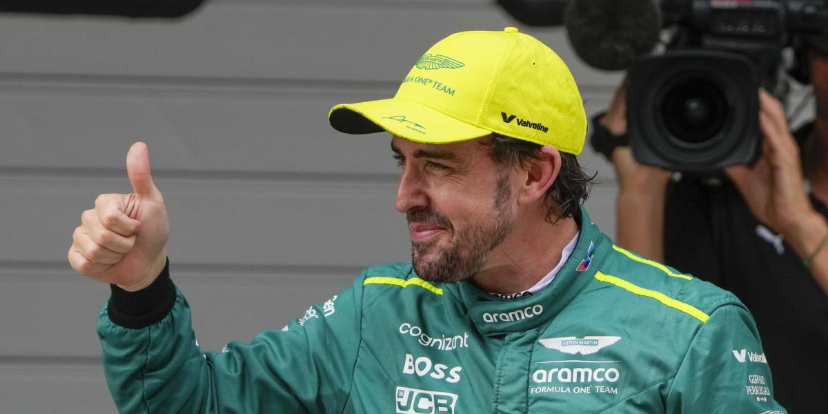Alonso: Que Fangio ganara el tercero con 44 me sugiere... que en 2026 tendré 44 años