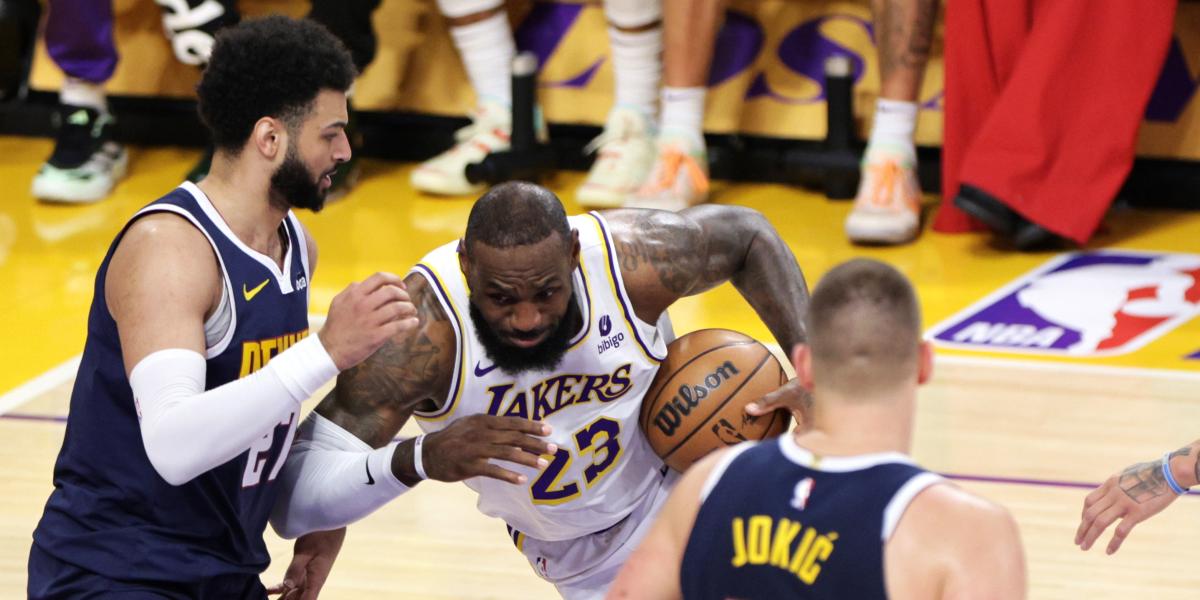 ¡Hay vida para los Lakers!: ganan por fin a los Nuggets con un LeBron encendido