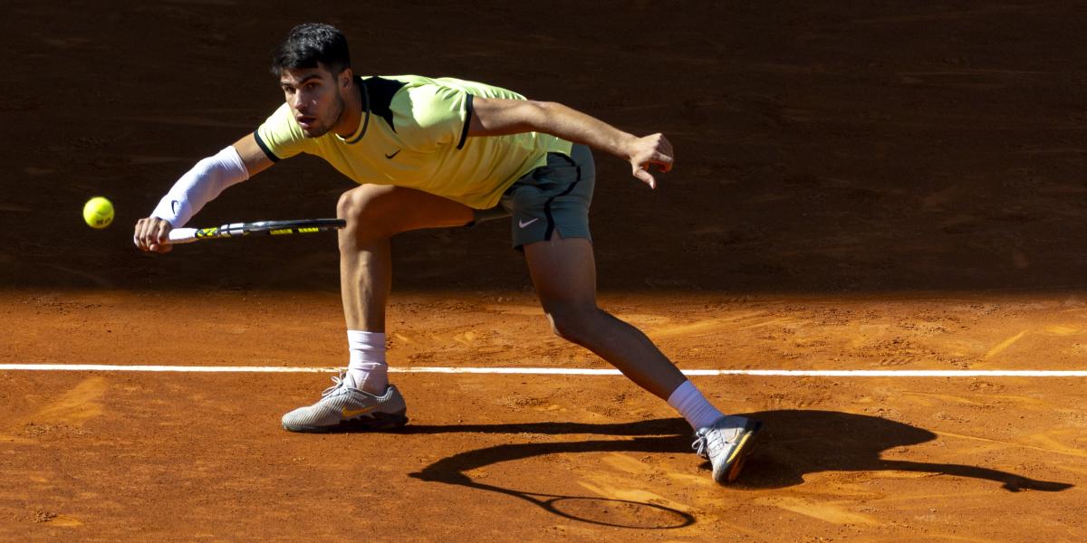 El puntazo de Alcaraz que refleja la épica en el triunfo sobre Struff en Madrid