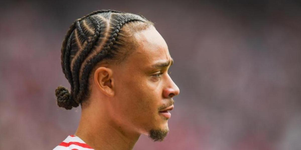 Simons gana tiempo pensando en el Barça y se pone una fecha para definir su futuro