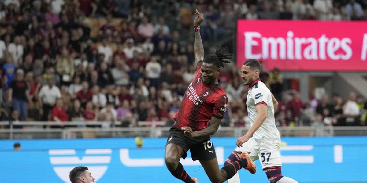 El Milan golea al Cagliari con exhibición de un Rafael Leao suplente