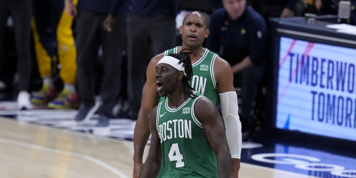 Jrue Holiday pide ayuda divina para frenar a Kyrie Irving