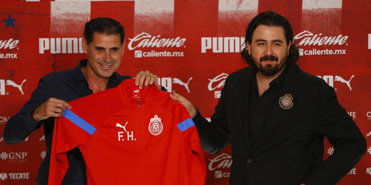 Fernando Hierro deja el Guadalajara