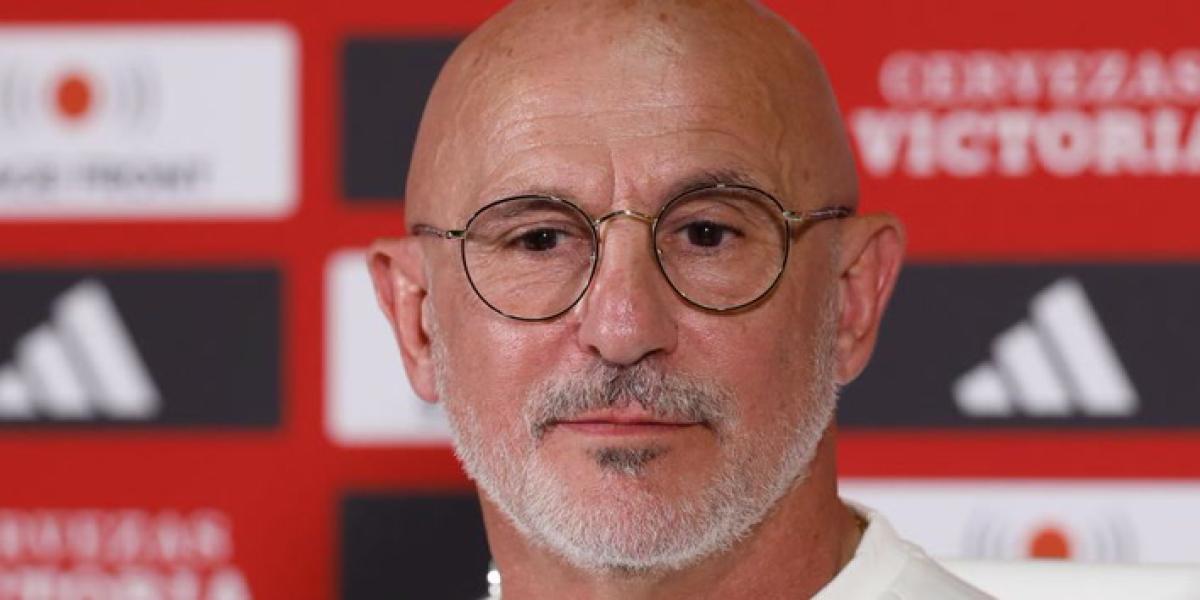 Este es el equipo titular que debería poner De la Fuente con España según la IA